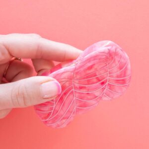 pink yarn skein hair claw clip