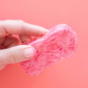 pink yarn skein hair claw clip